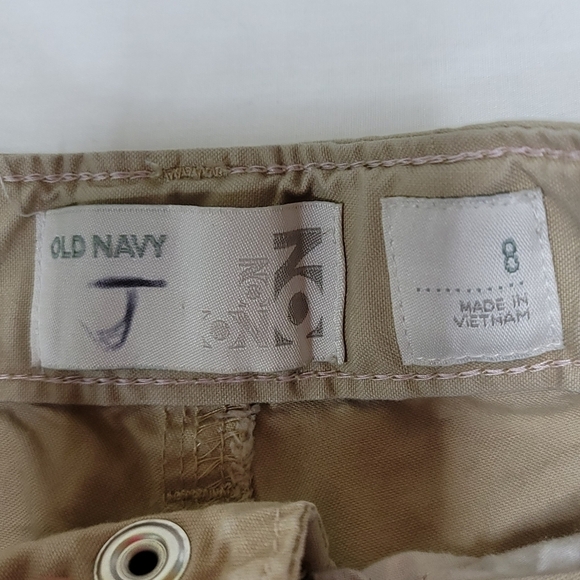 Old Navy Khaki Snap Closure Girls Shorts Size 8 - Picture 5 of 14